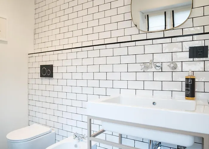 Santa Chiara 11 - -verona 4*